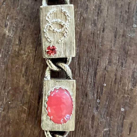 Chanel Bracelet- From 2007 Spring Collection- Faux Pearls and Gemstones - Picture 13 of 16